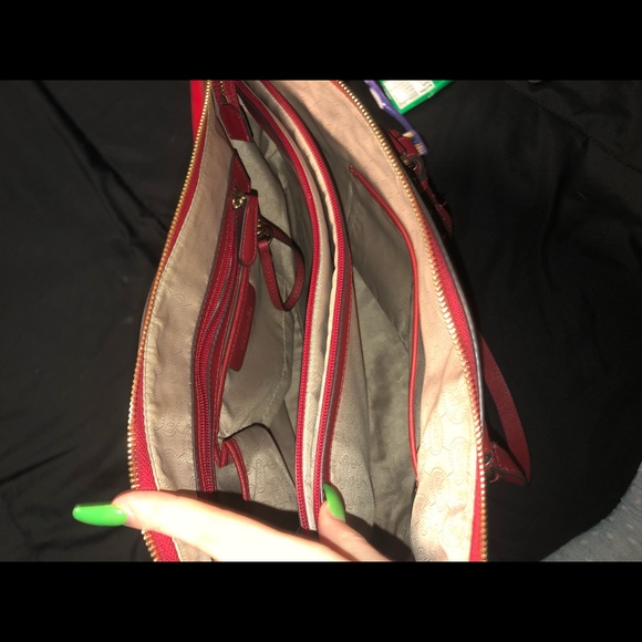 Michael Kors purse - Picture 5 of 5